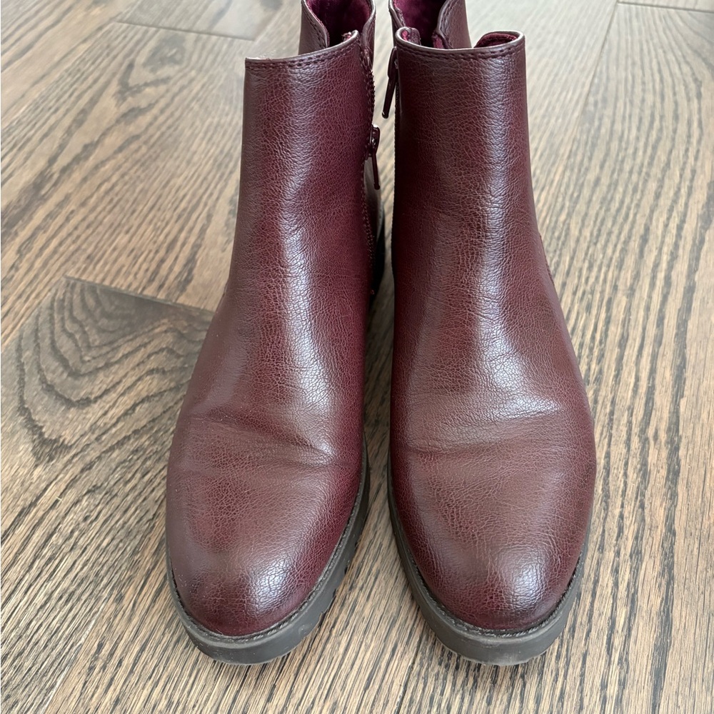BareTraps Women's Dark Red Ankle Booties